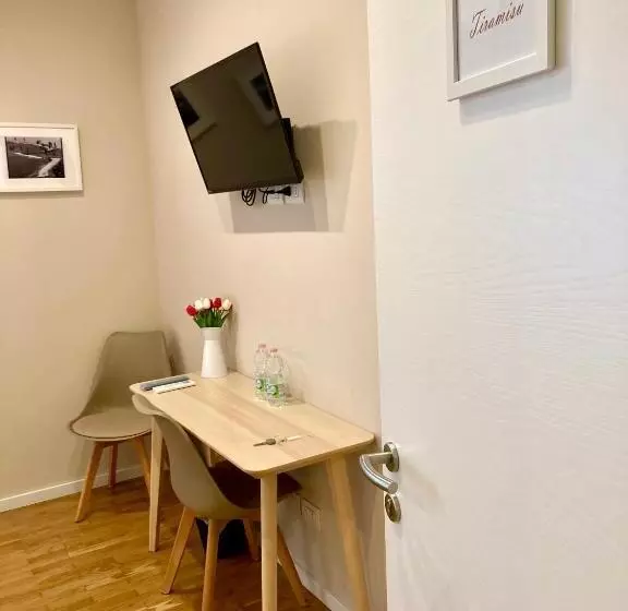 پانسیون Maison Altinia