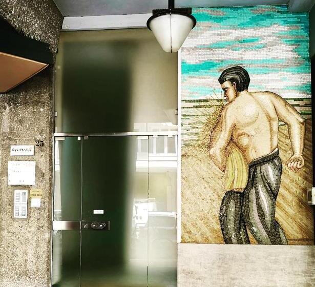 Pension (Hôtel basse catégorie) Maison Altinia