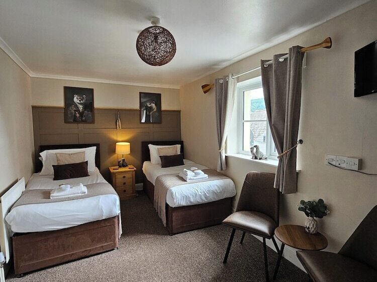 تختخواب و صبحانه Creates