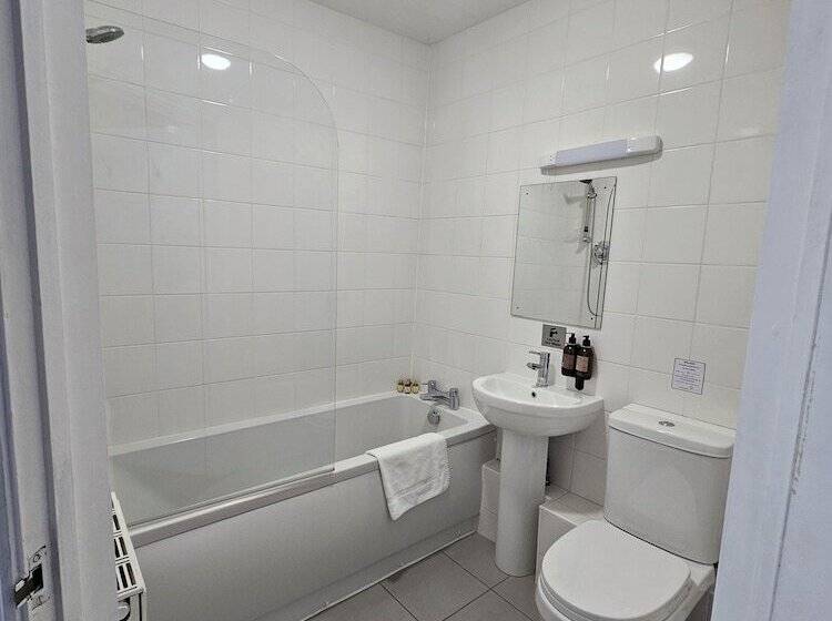 تختخواب و صبحانه Creates