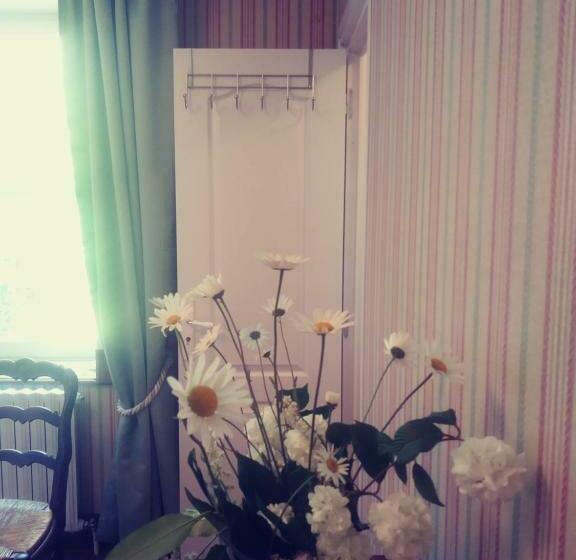 住宿加早餐  Maison Du Tertre