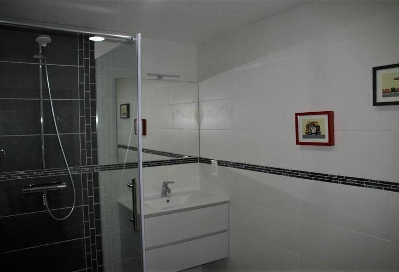 민박 Mas De La Giralde