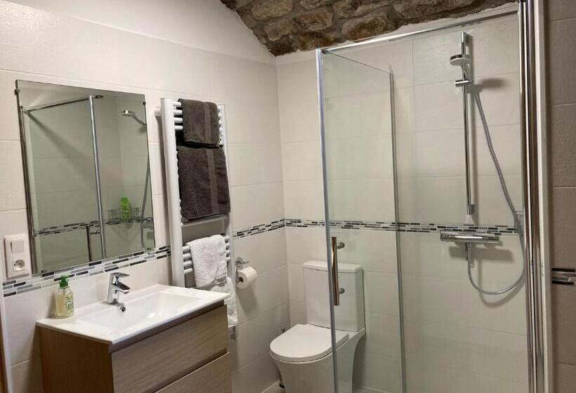 민박 Mas De La Giralde