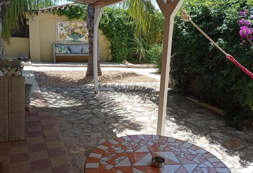 مبيت وإفطار Quinta Pereiro Tropic Garden, Algarve