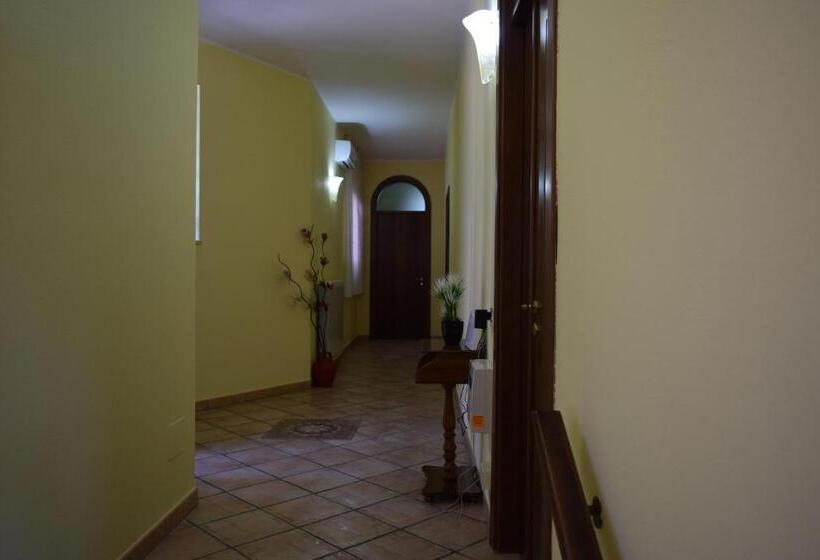 膳宿费 Affittacamere Villa Paolina