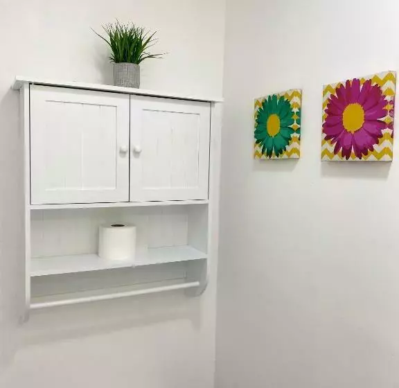 Majatalo Cozy Private Bedrooms Kitchen Wifi