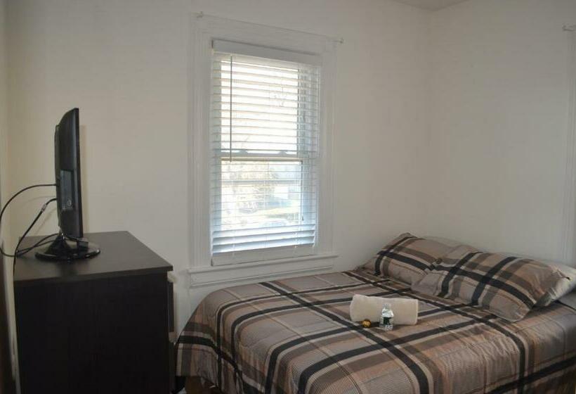 Pansiyon Cozy Private Bedrooms Kitchen Wifi