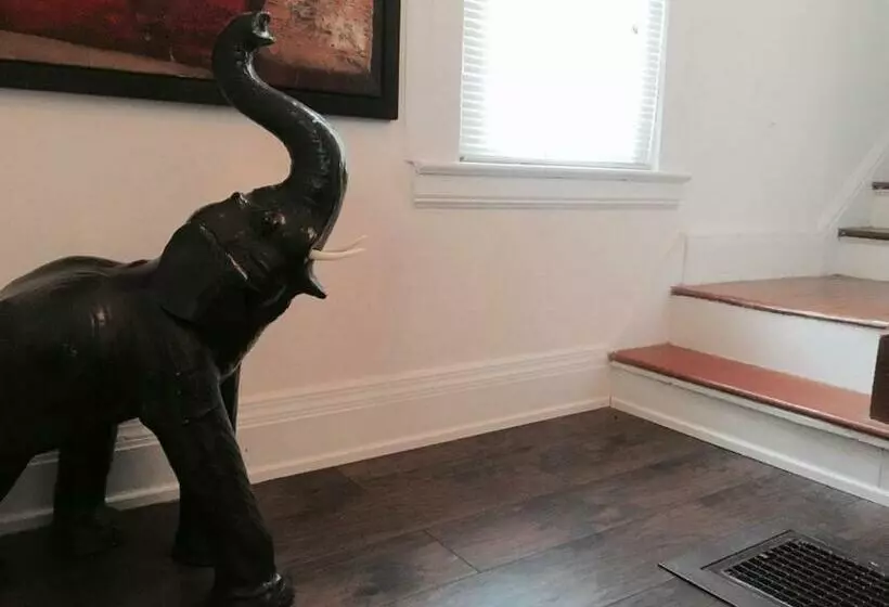 Majatalo Cozy Private Bedrooms Kitchen Wifi