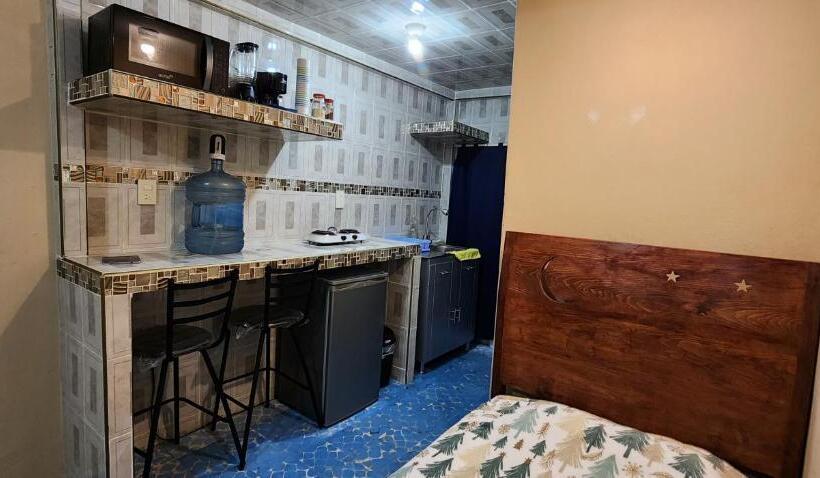 پانسیون Departamentos Muy Cercanos Al Aeropuerto T2 Wifi Free