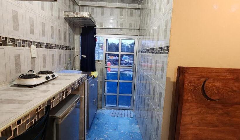 پانسیون Departamentos Muy Cercanos Al Aeropuerto T2 Wifi Free