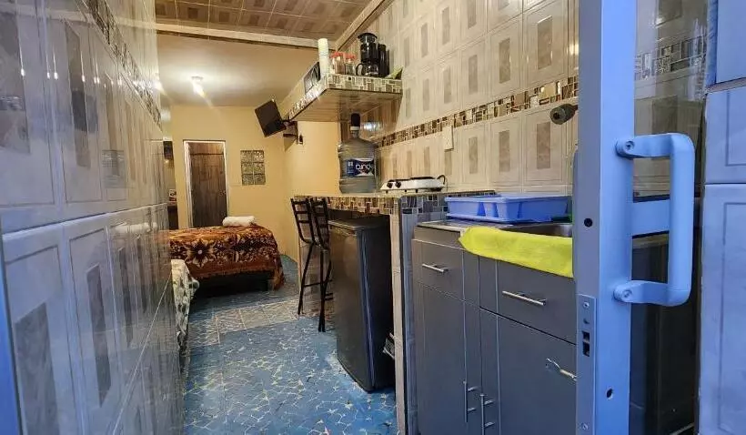 پانسیون Departamentos Muy Cercanos Al Aeropuerto T2 Wifi Free