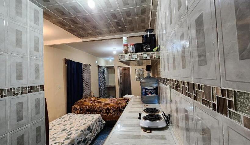 پانسیون Departamentos Muy Cercanos Al Aeropuerto T2 Wifi Free