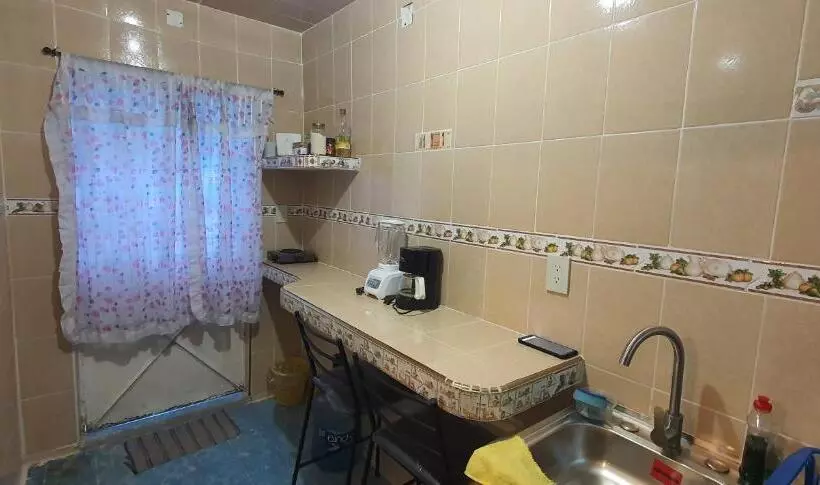 پانسیون Departamentos Muy Cercanos Al Aeropuerto T2 Wifi Free