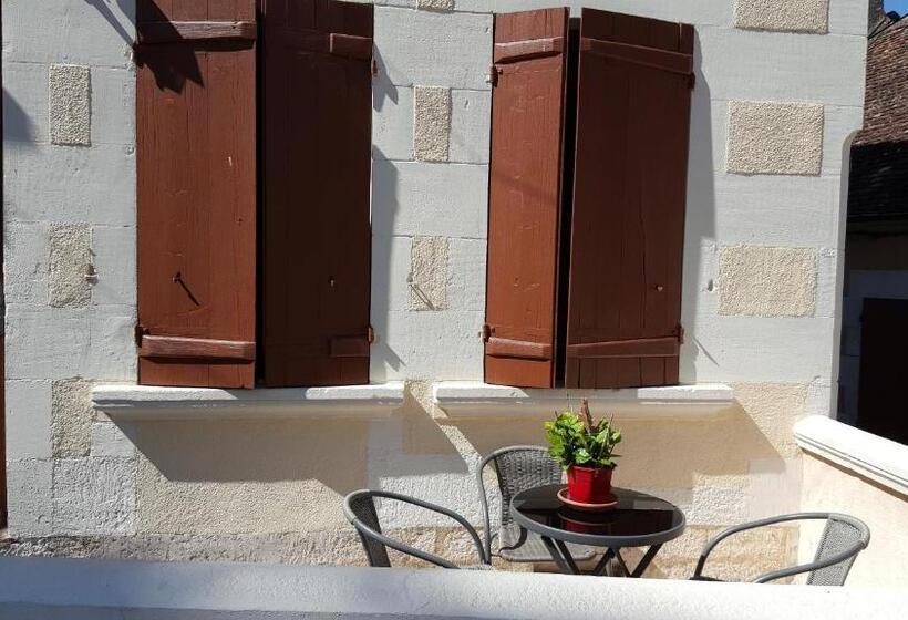 بنسيون Le P Tit Pouilly Du Val De Loire En Bourgogne !