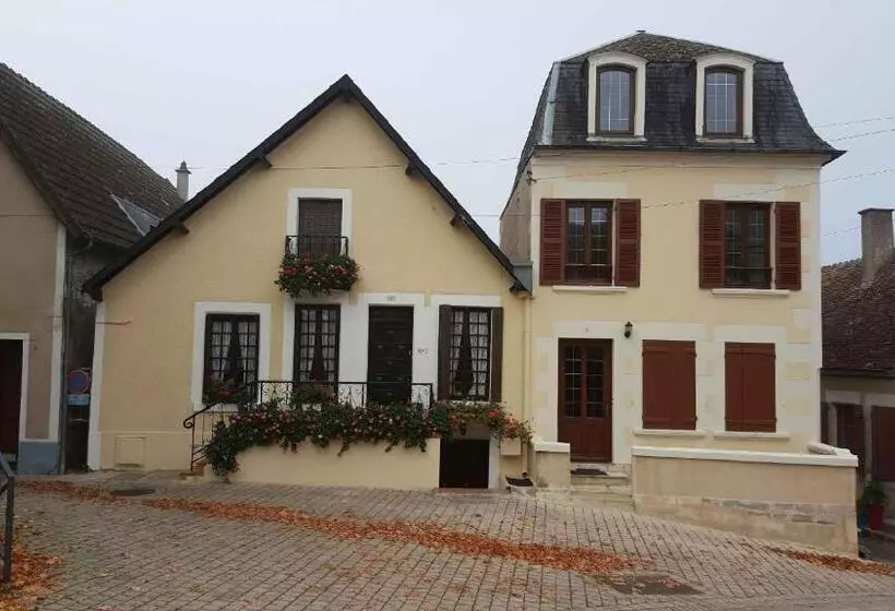 Majatalo Le P Tit Pouilly Du Val De Loire En Bourgogne !