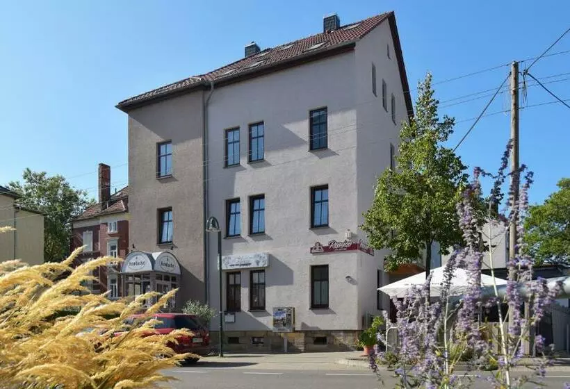 Majatalo Weisser Brunnen