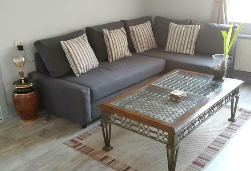 Bed and Breakfast Bed At Bowbridge, Centre Town