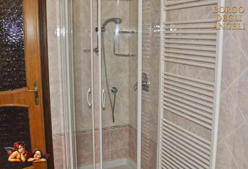צימר Borgo Degli Angeli Arcola