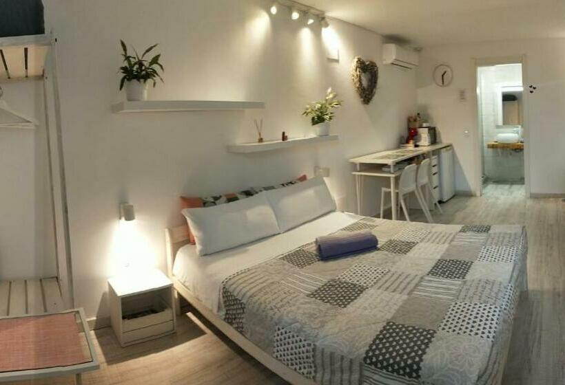 تختخواب و صبحانه Dudi S Peppers