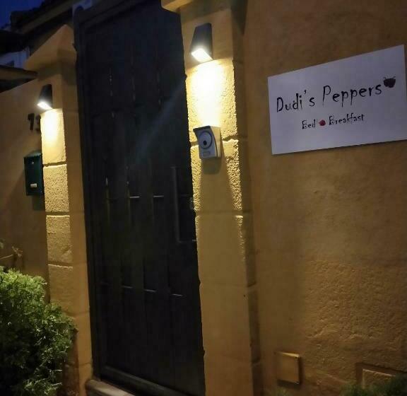تختخواب و صبحانه Dudi S Peppers