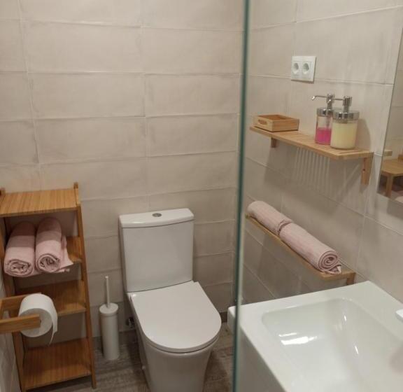 تختخواب و صبحانه Dudi S Peppers