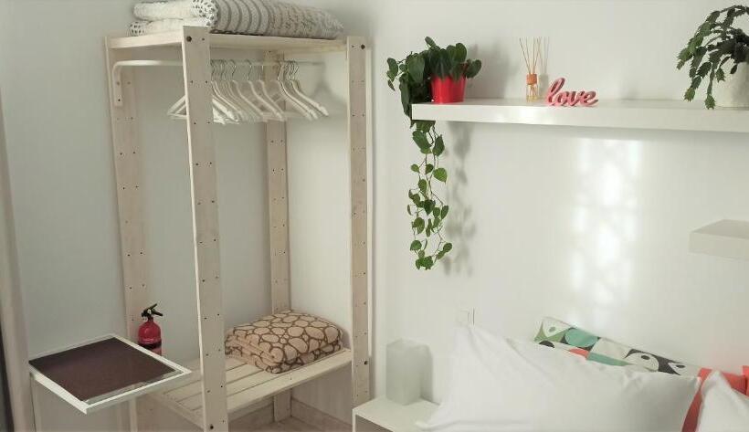 تختخواب و صبحانه Dudi S Peppers