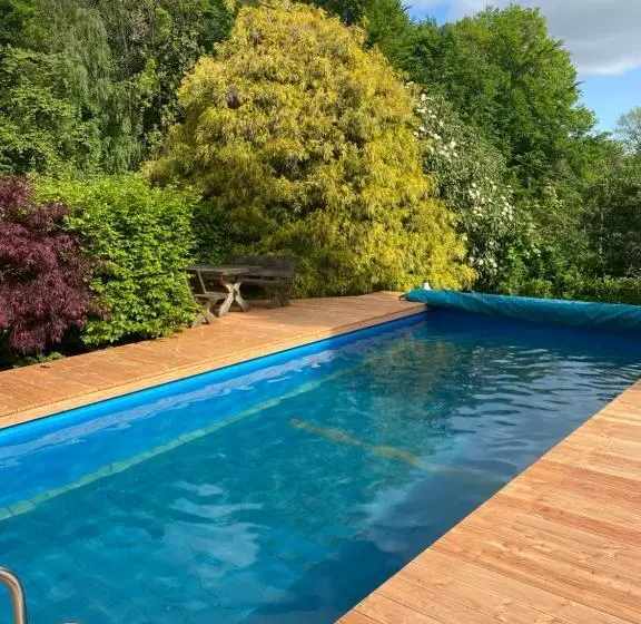 Aamiaismajoitus (B&B) Ferienhof Kröger