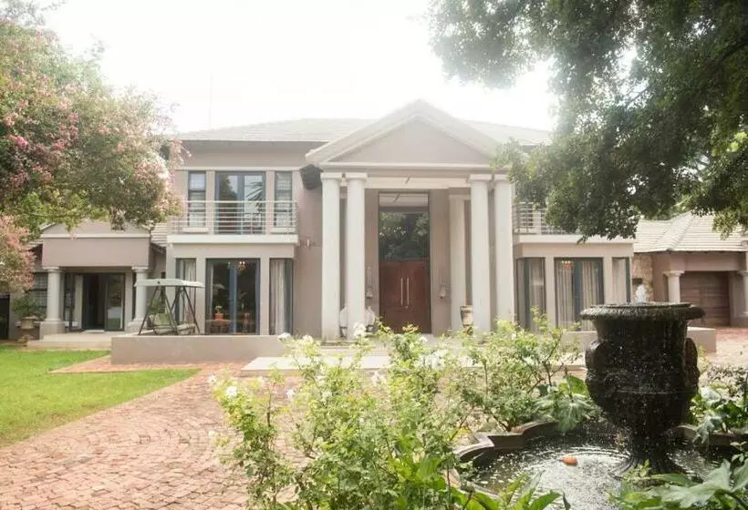 Hotelli Potch Manor Boutique Guest House