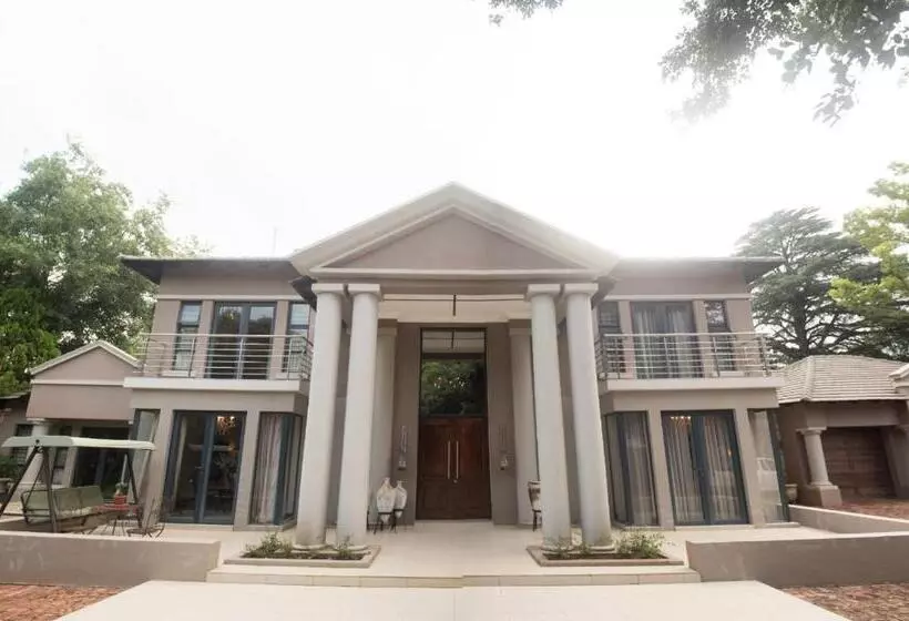 Hotelli Potch Manor Boutique Guest House