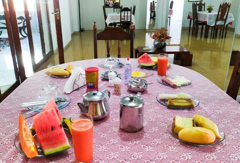 בית מלון כפרי Serpa