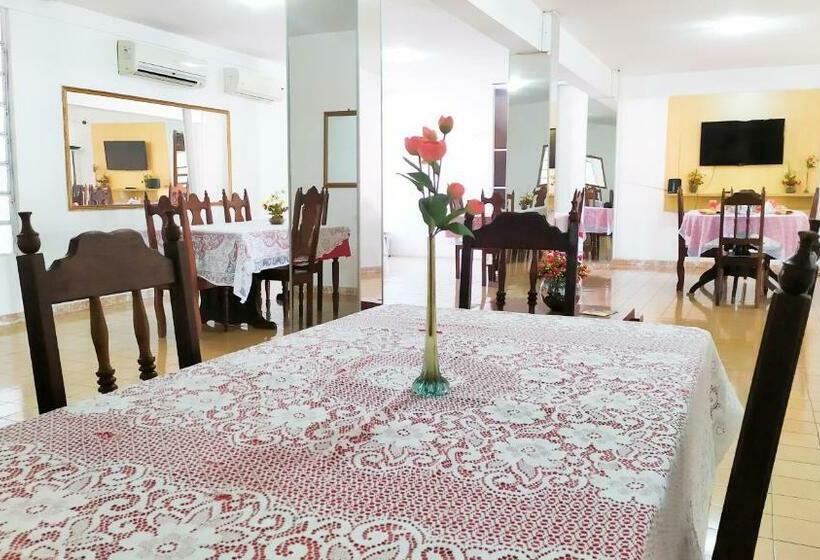 בית מלון כפרי Serpa