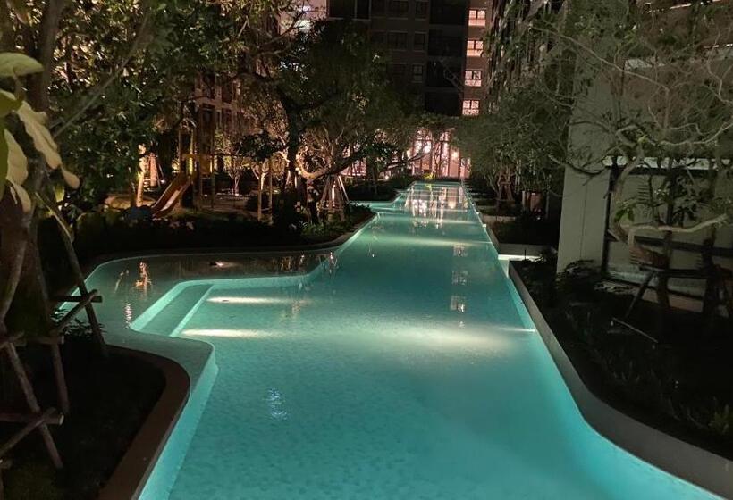La Casita Pool Access Condo Huahin