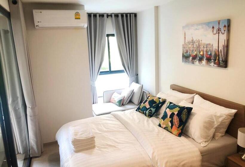 La Casita Pool Access Condo Huahin