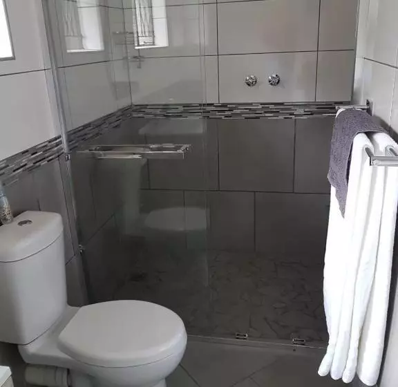 Majatalo A’ La Maison Guesthouse