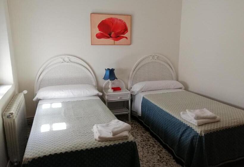 بنسيون Alojamiento Rural