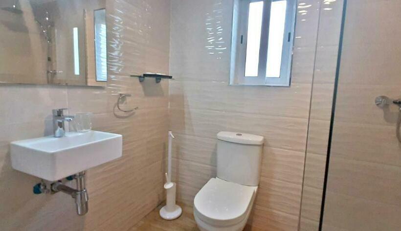 پانسیون Caro Boutique Guest House