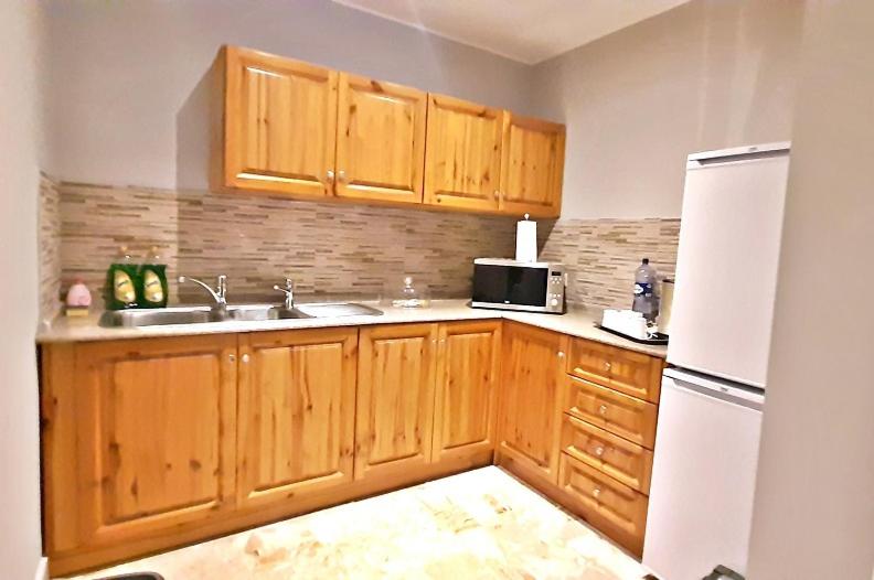 پانسیون Caro Boutique Guest House