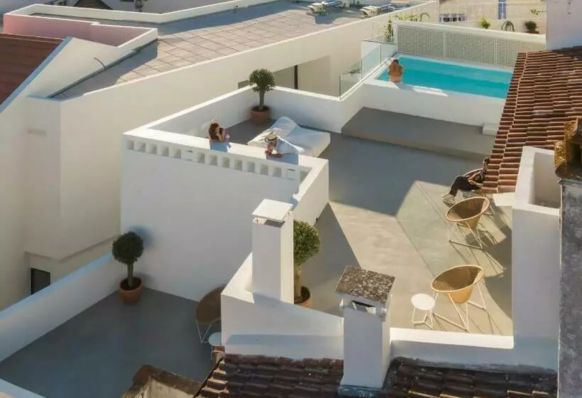 ペンション Casas Caiadas | Open House