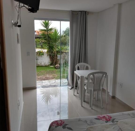 پانسیون Residencial Dona Duda