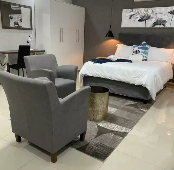 Majatalo The Outlook Guest House