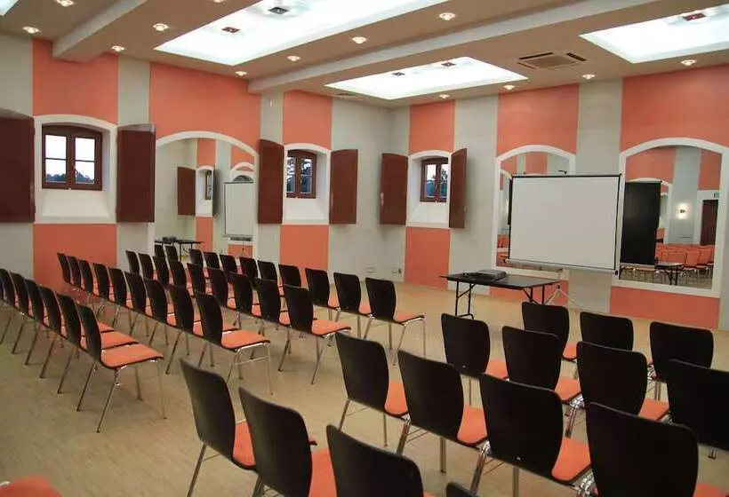 Dwór Kombornia Hotel&spa