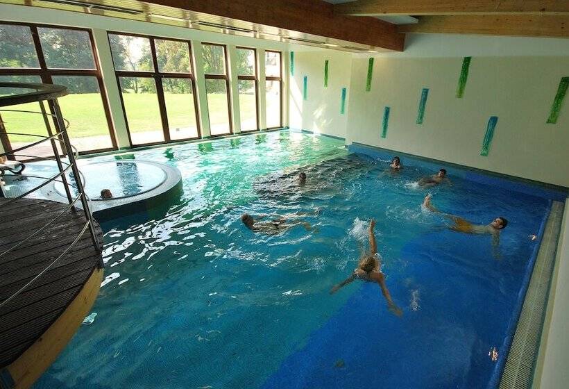 Dwór Kombornia Hotel&spa