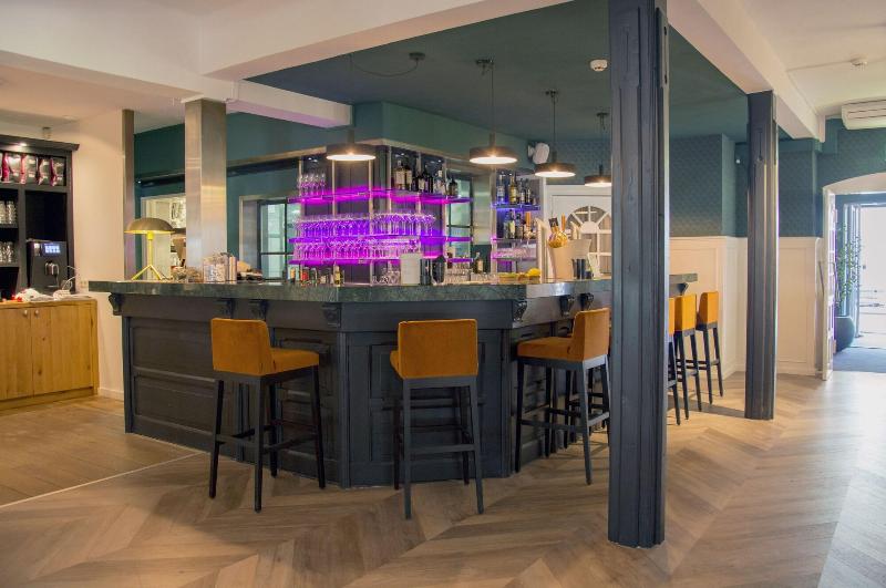 فندق Auberge Du Bonheur