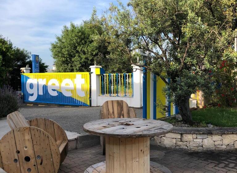 Greet Hotel Marseille Provence Aéroport