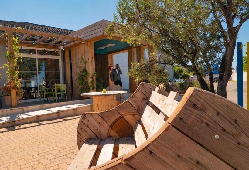 Greet Hotel Marseille Provence Aéroport