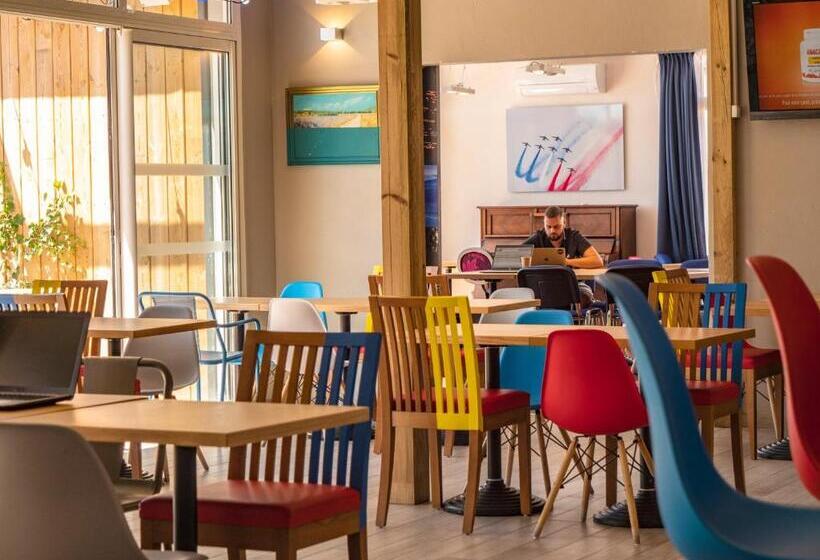 Greet Hotel Marseille Provence Aéroport