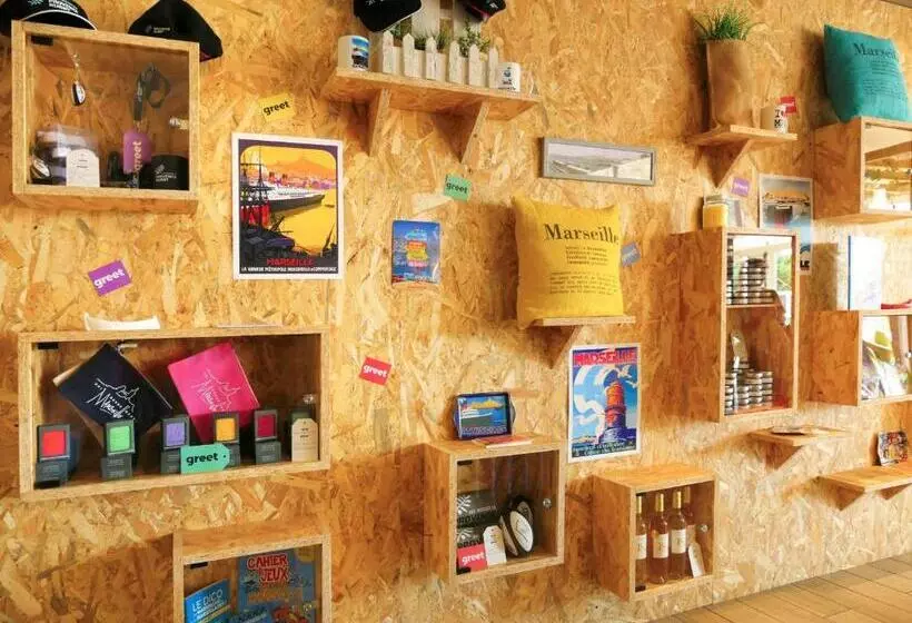 Greet Hotel Marseille Provence Aéroport