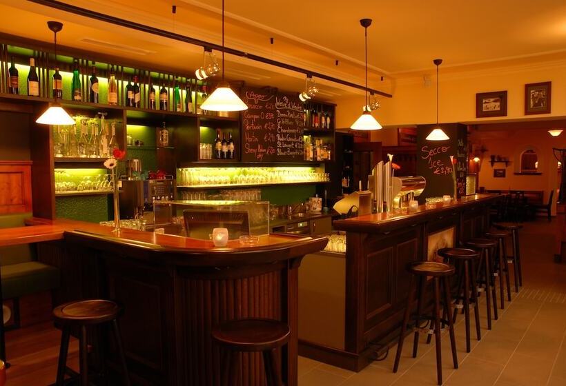 فندق Alpengasthof Grüner