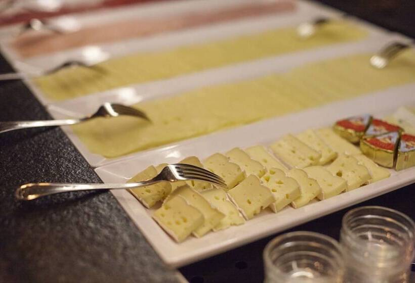 فندق Alpengasthof Grüner