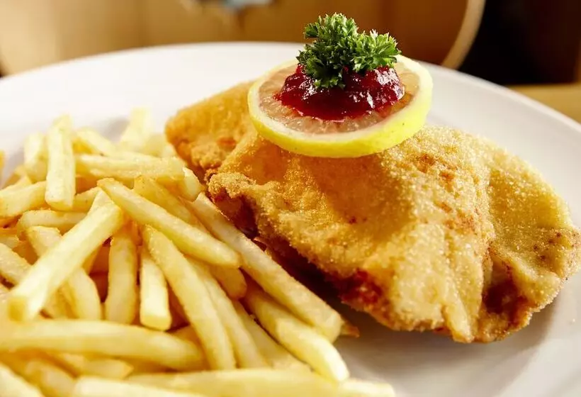 Hotelli Alpengasthof Grüner